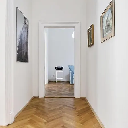 Apartmanhotel Wenceslas 3*