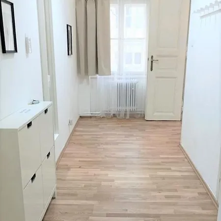 Wenceslas Apartmanhotel 3*