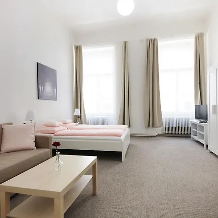 Wenceslas Apartmanhotel 3*