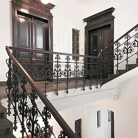 Wenceslas Aparthotel 3*
